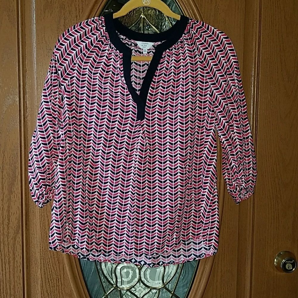 Crown & Ivy petite 3/4th length sleeve top Sz. PM